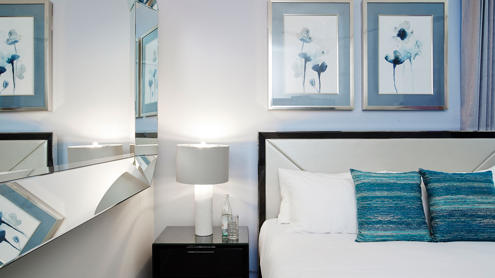 Small gray lazy image