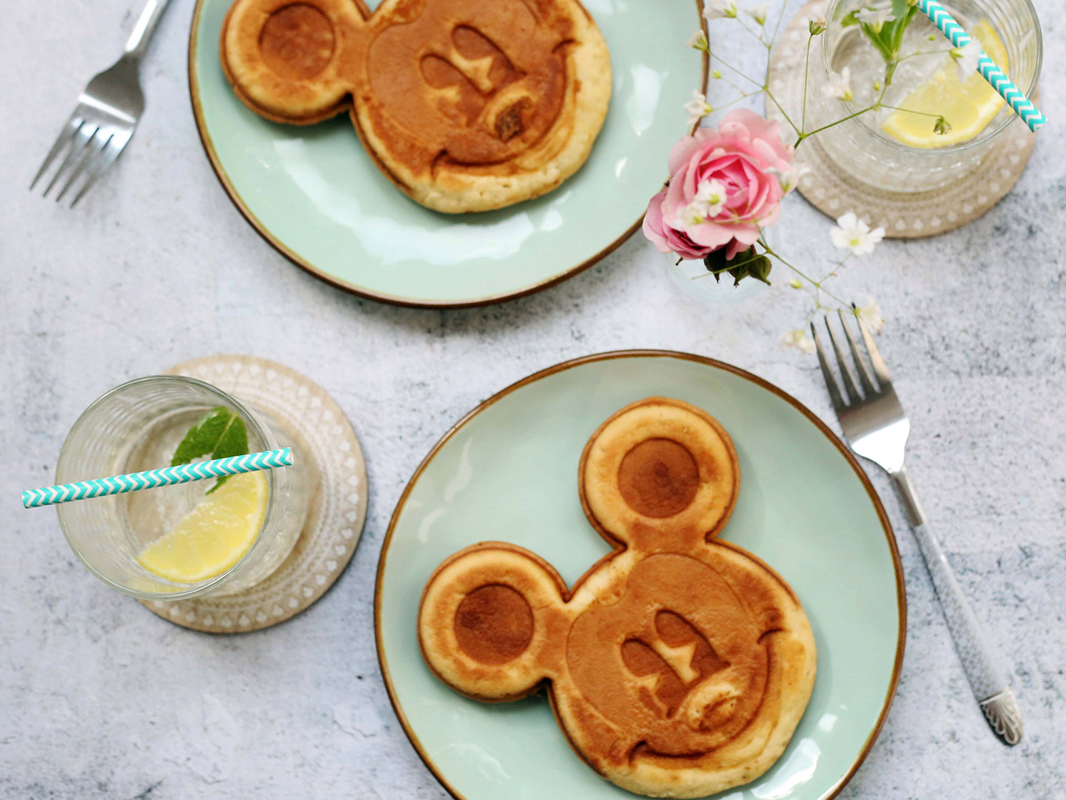 Character breakfast theme