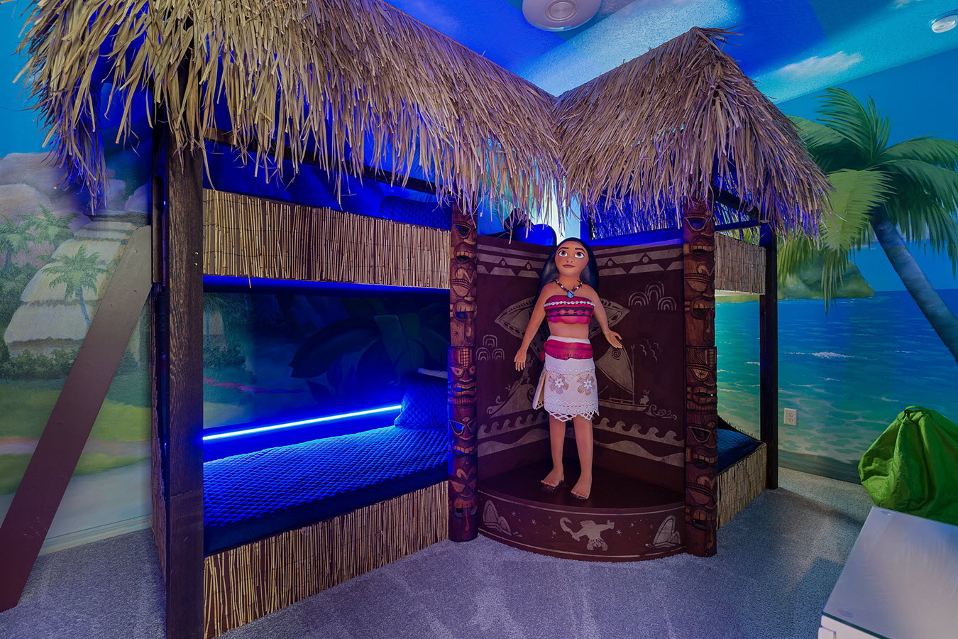 Small gray lazy image