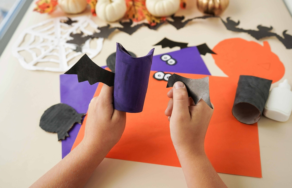 halloween themed arts and crafts