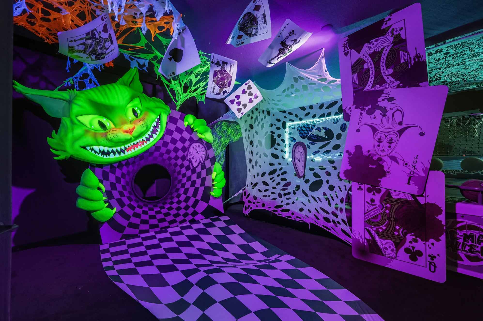 alice in wonderland themed halloween room