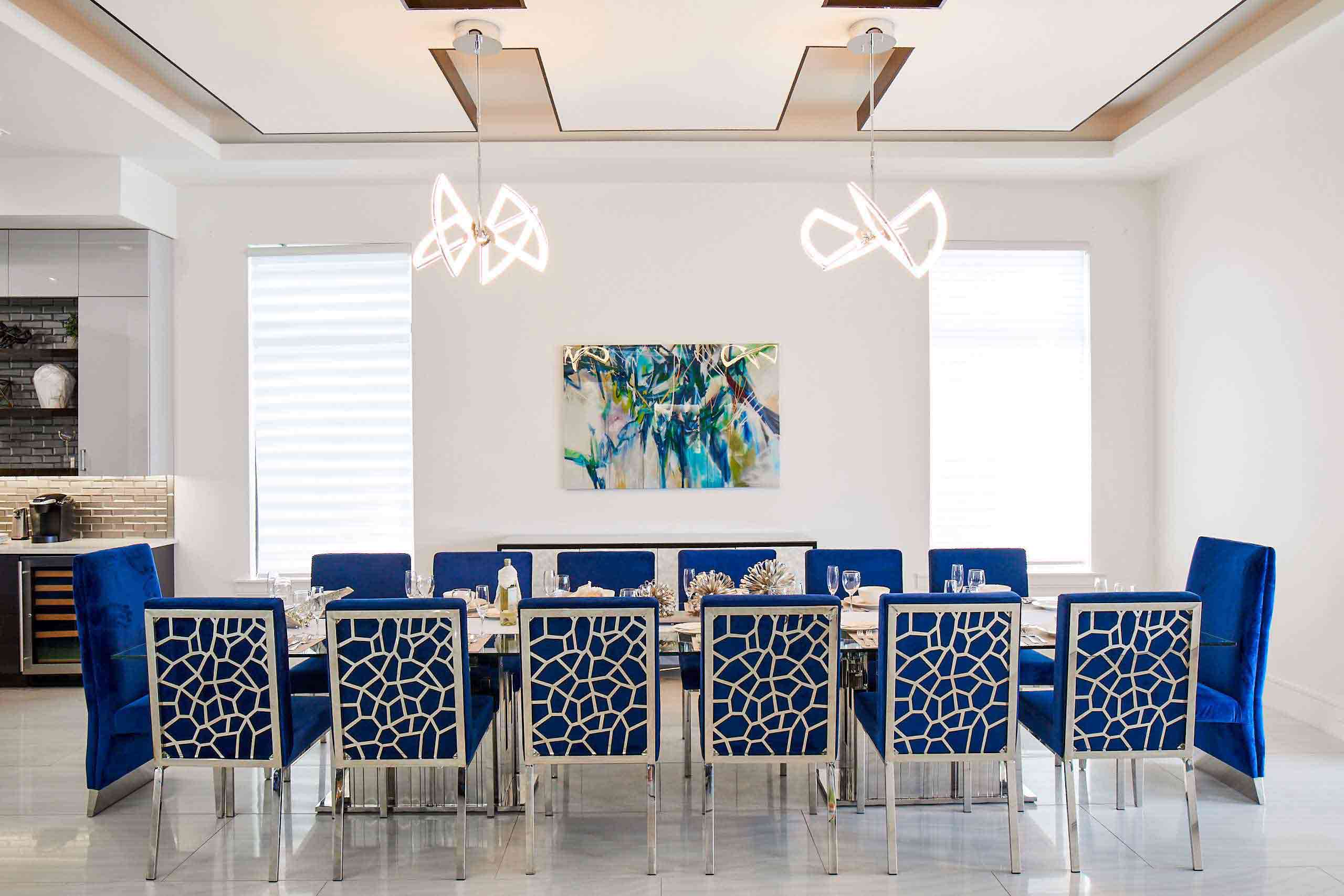 dining table for pesach in florida at villatel village