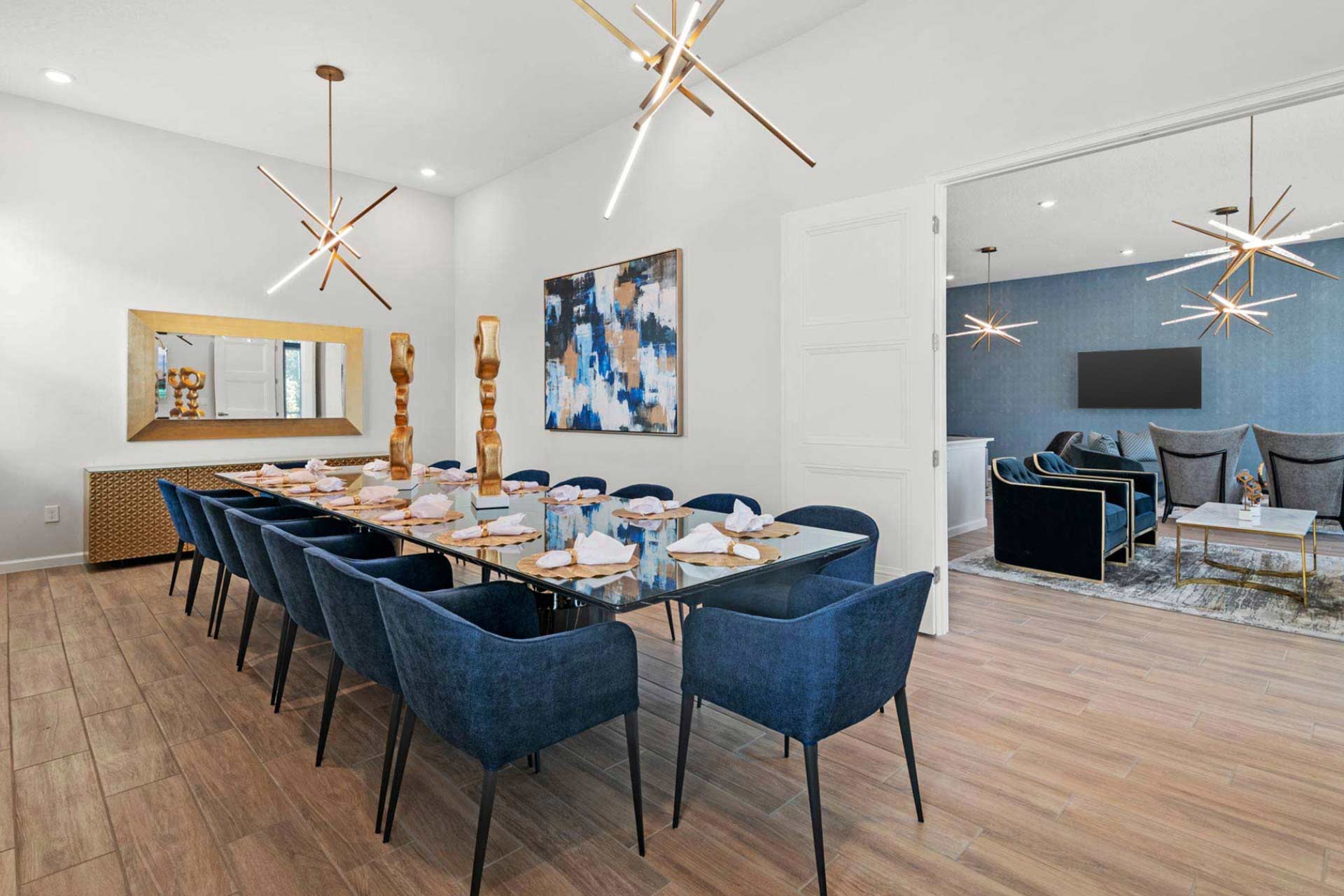 dining table in home for pesach in florida at villatel village